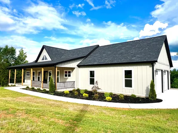 10340 Goff Ridge Rd, Baxter, TN 38544