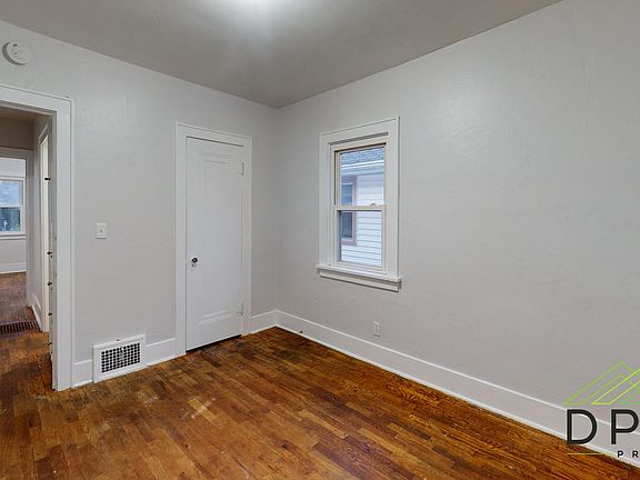 4th image of 312 S Foster Ave