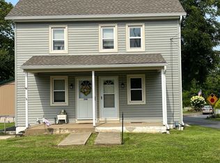 246 S Ironstone Dr, Boyertown, PA 19512
