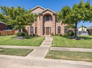 4113 Bluffpoint Rd, Rowlett, TX 75088
