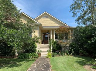 6421 Shinnwood Rd, Wilmington, NC 28409