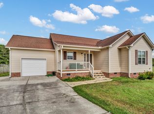 77 Burke Ct, Smithfield, NC 27577