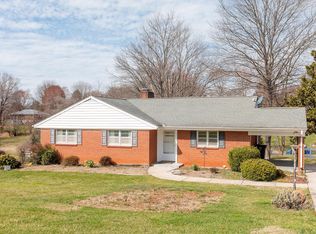 7118 Richland Dr, Lynchburg, VA 24502
