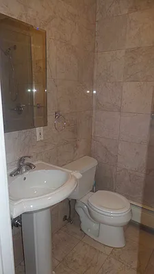 Rented by Metro Garden Realty NYC | media 24