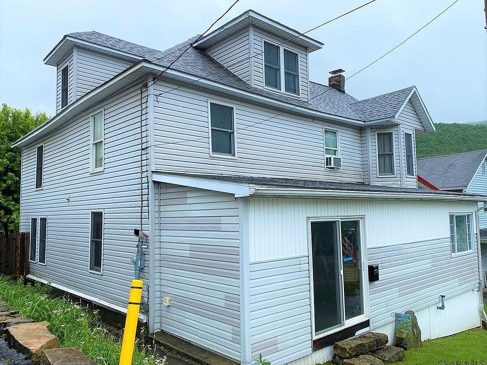 1st image of 412 Church St
