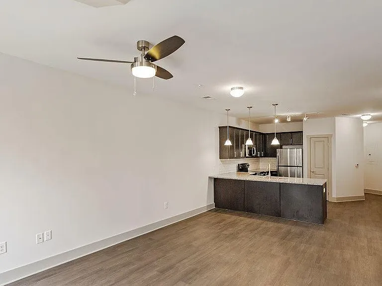 Heritage East — Photo 14