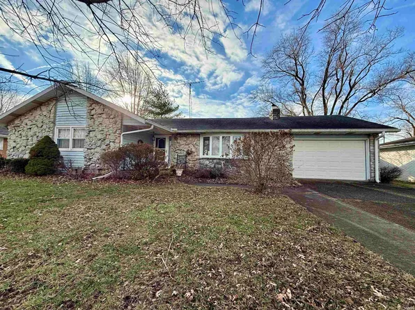 3005 W Sunblest Dr, Muncie, IN 47302