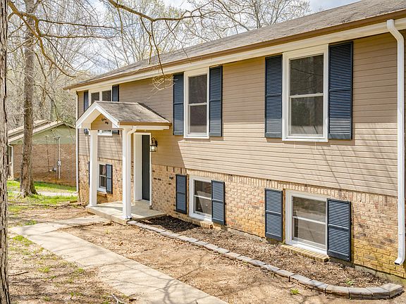 3rd image of 1860 Garwood Dr