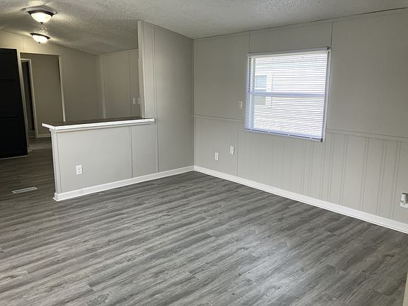 2nd image of 500 W Payton St #57