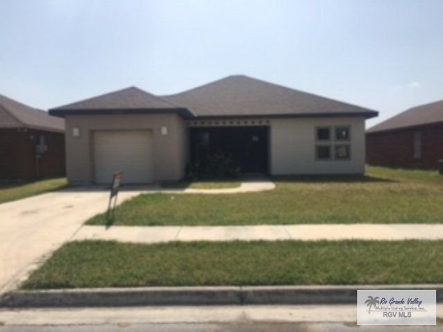 1st image of 4520 Espinosa Ln