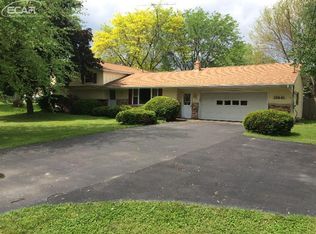 12441 N Linden Rd, Clio, MI 48420