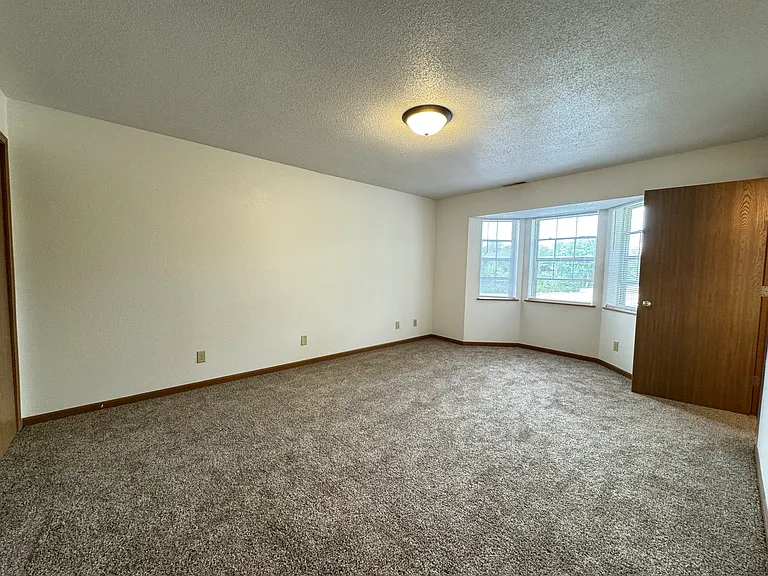 170 W Pioneer Rd #208 — Photo 13