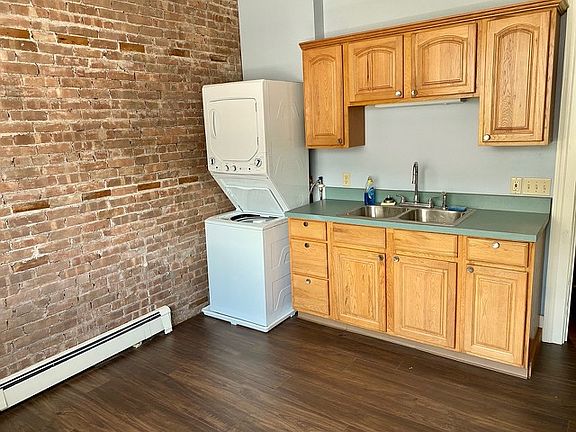 Washer & dryer in unit.