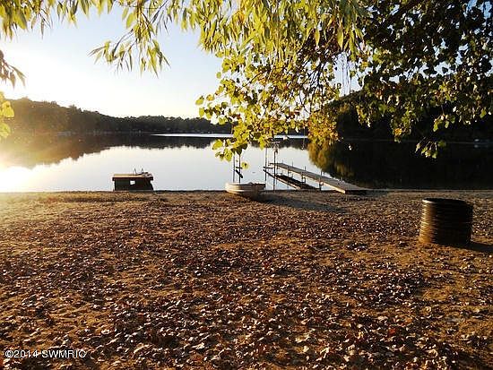 2nd image of 27077 Lake Dr