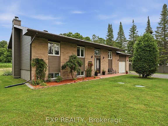 2nd image of 1445 Du Lac Rd
