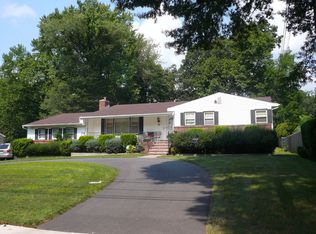 108 Mildred Ter, Clark, NJ 07066