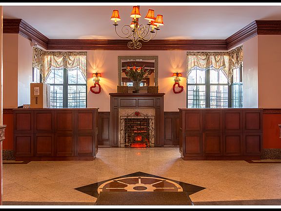 3rd image of 9411 69th Ave #206