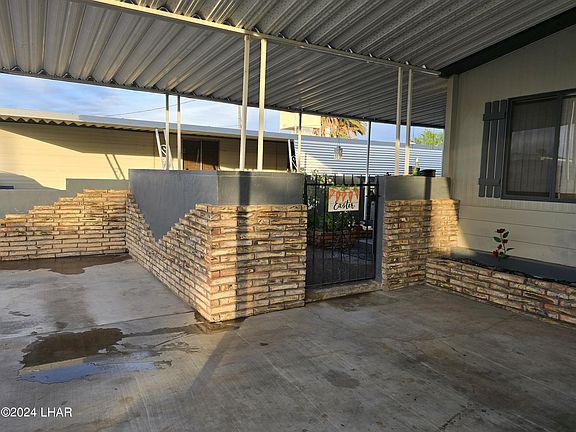 4th image of 207 E Bluewater Dr