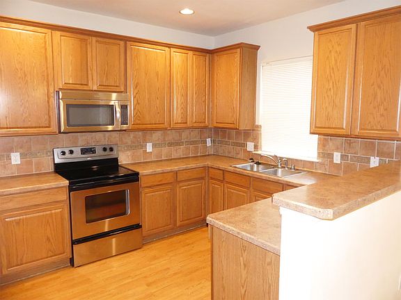 4th image of 6200 Texana Way #1
