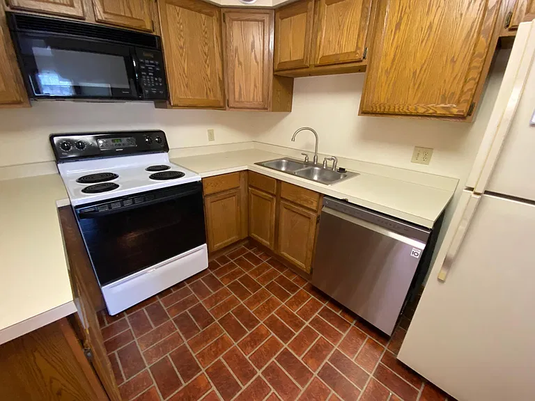 5895 Heckert Rd #2 — Photo 6