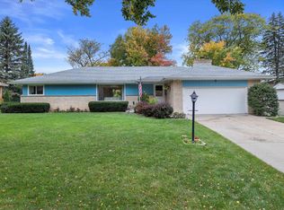 4641 N Delco Ave, Wauwatosa, WI 53225