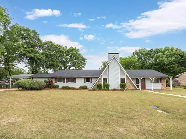 2504 Beacon St, Phenix City, AL 36867