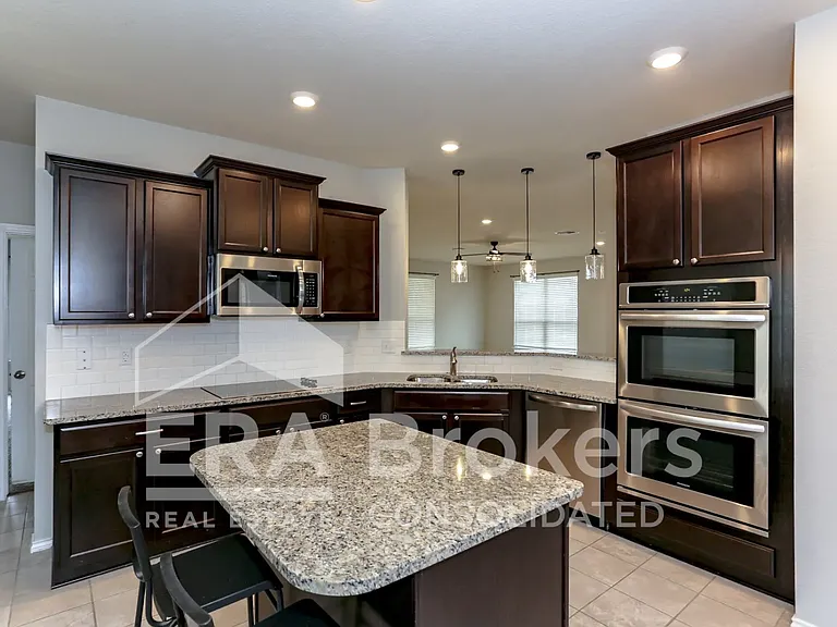 2506 Bargello St — Photo 5