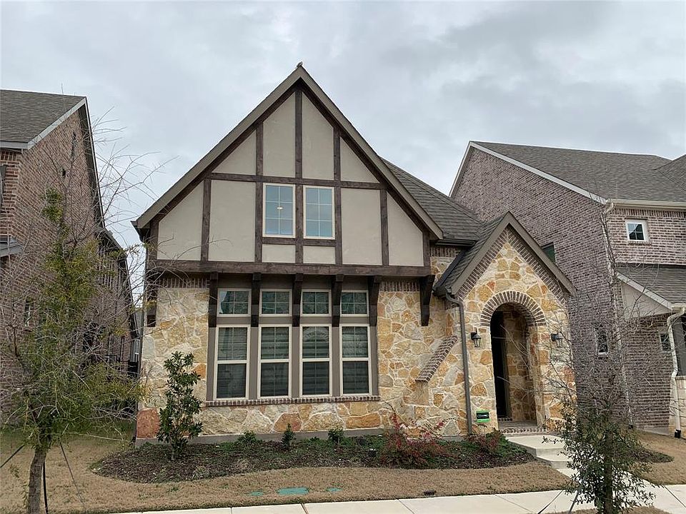 1st image of 7009 Royal View Dr