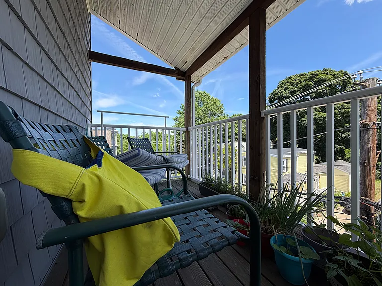 37 Magoun St #3 — Photo 16
