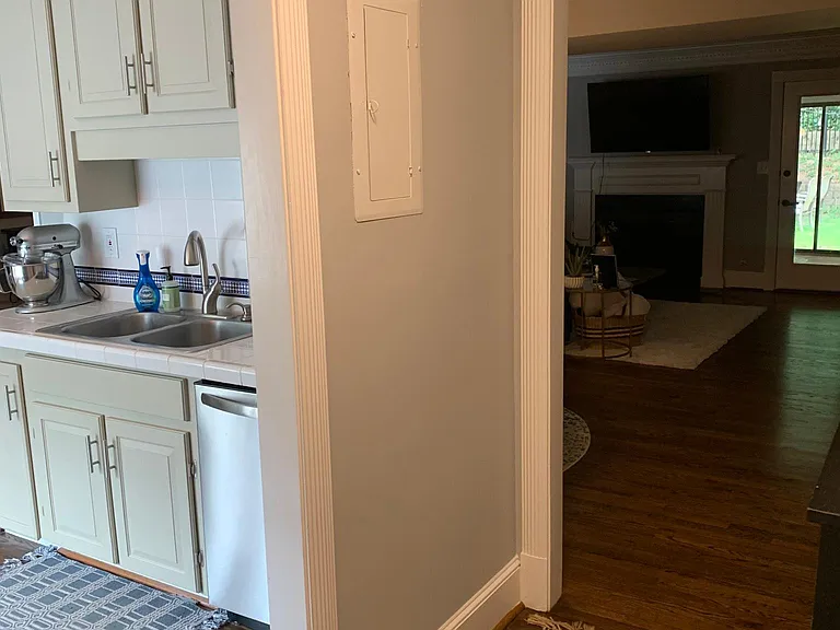 515 Towergate Pl — Photo 4