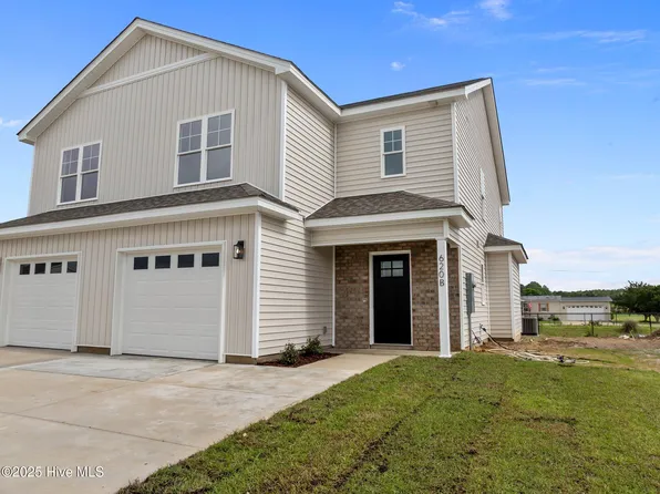 620 Abigail Taylor Drive #B, Greenville, NC 27834