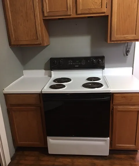 135 Market St #2ND FLOOR — Photo 9