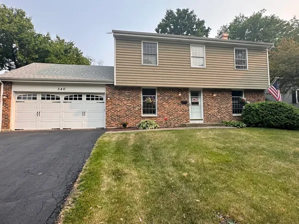 546 S 14th St, St Charles, IL 60174
