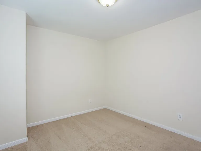 1907 Doliver Cir — Photo 14