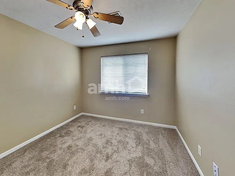 8002 Ginger Park Dr — Photo 23
