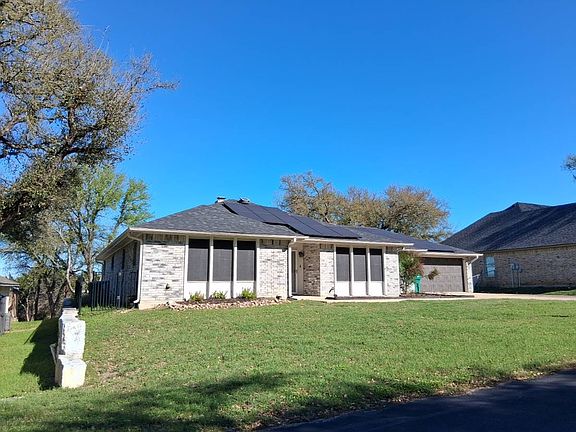 3rd image of 8 E Aztec Ln