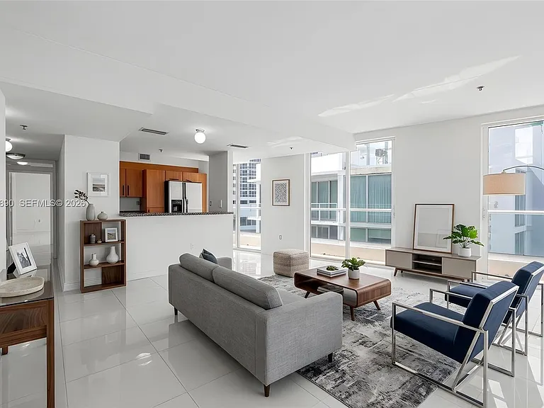 6362 Collins Ave #514 — Photo 1