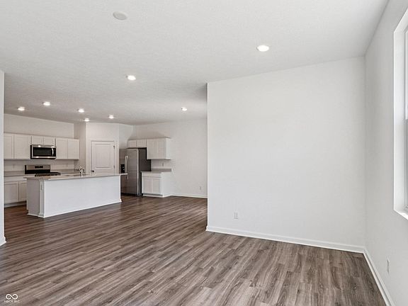 7th image of this home