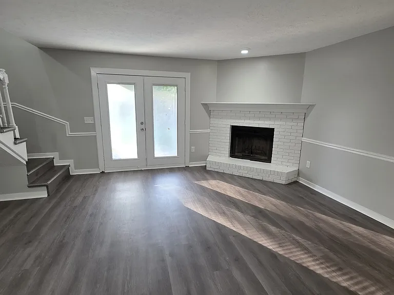 4A River Oaks Pl — Photo 1