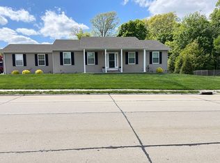 109 N Meyer Ave, Valmeyer, IL 62295