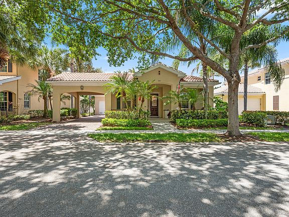 3rd image of 310 San Remo Drive