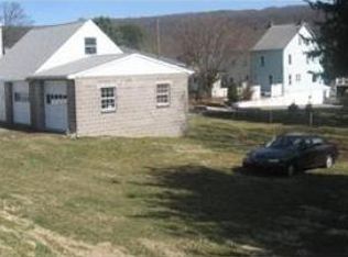 180 Ridge St #190, Emmaus, PA 18049
