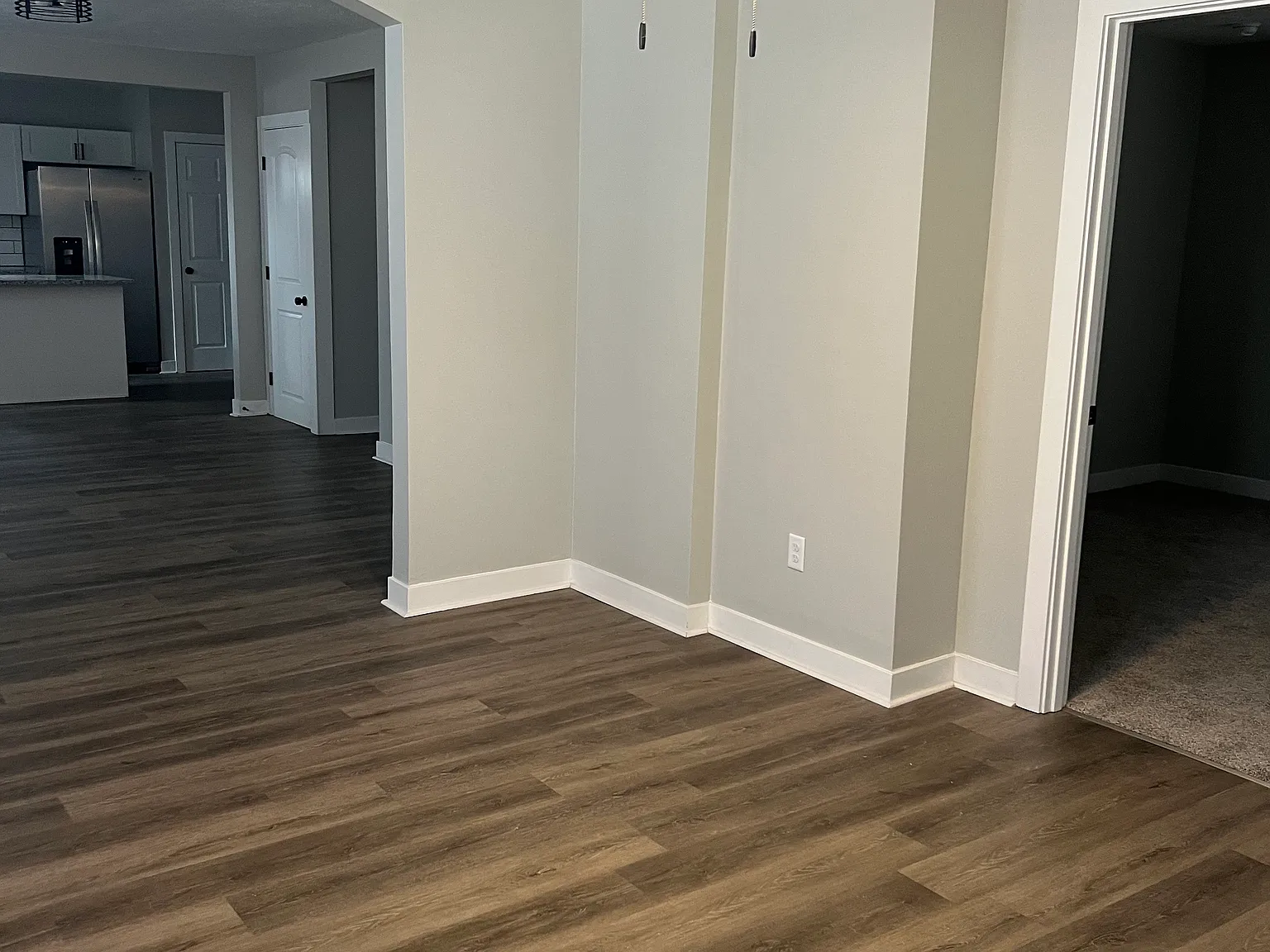 4 bed, 3058 sqft, $2,400 — Photo 3