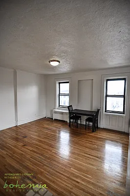 Rented by Bohemia Realty Group | media 18