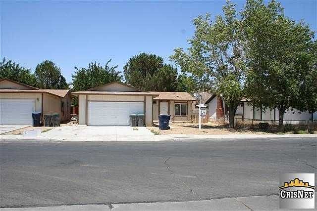 1st image of 2313 Rosewood Ave