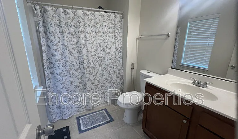 821 Central Park Dr — Photo 11