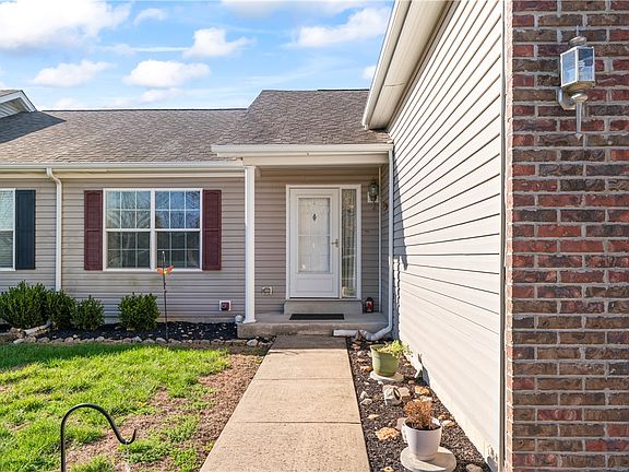 5th image of 521 Van Buren Rd