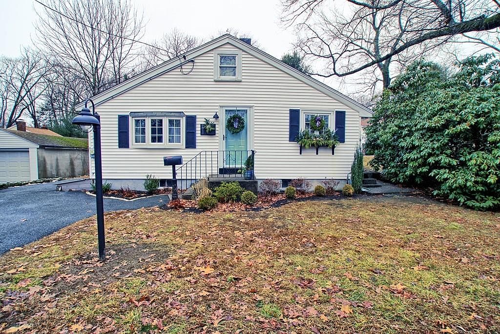 270 Sprague St, Dedham, MA 02026 Zillow