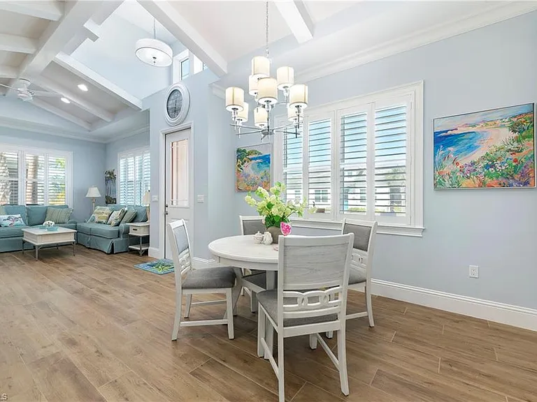 7270 Saona Ct — Photo 12