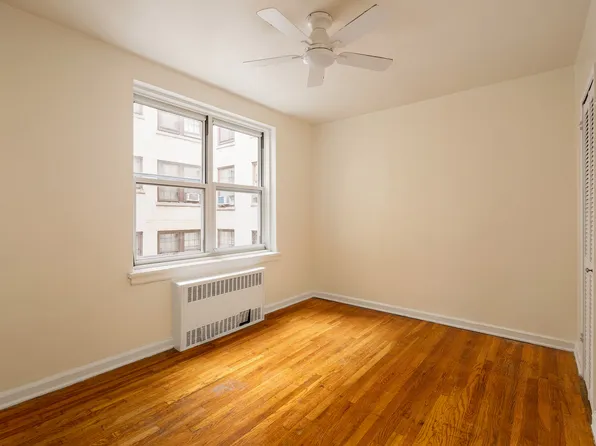30 Monroe Place 3A image 6 of 7